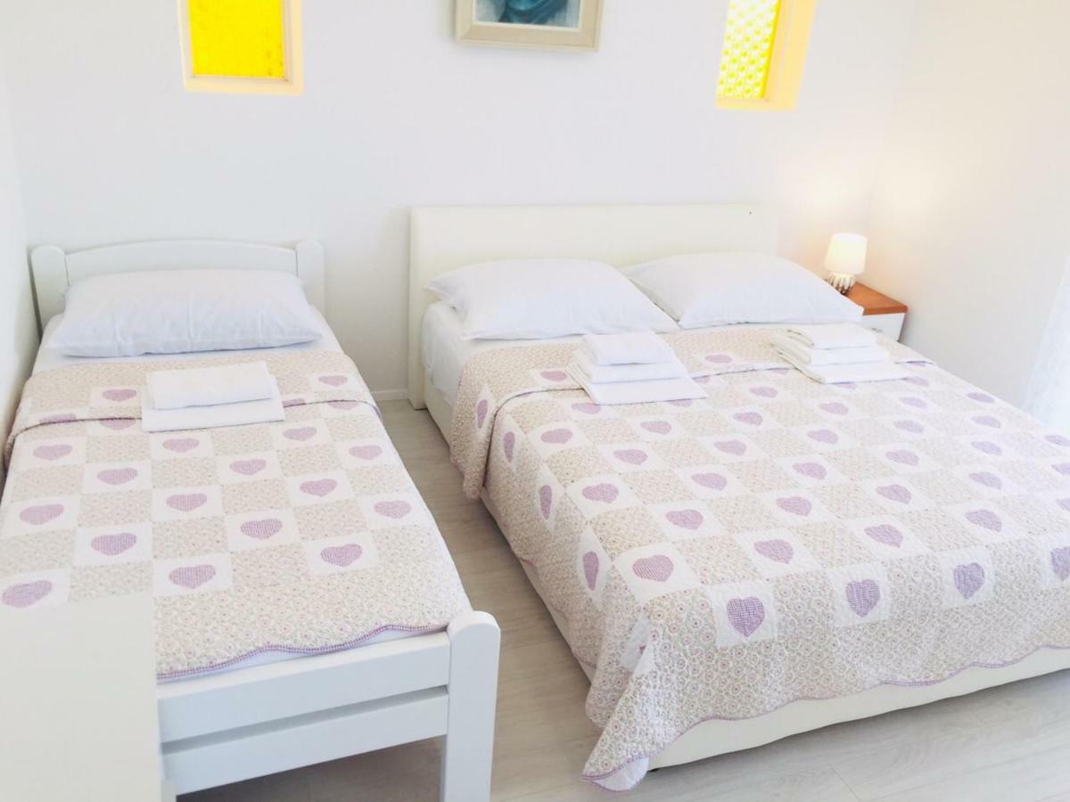 Apartments And Rooms Katarina Živogošće 外观 照片