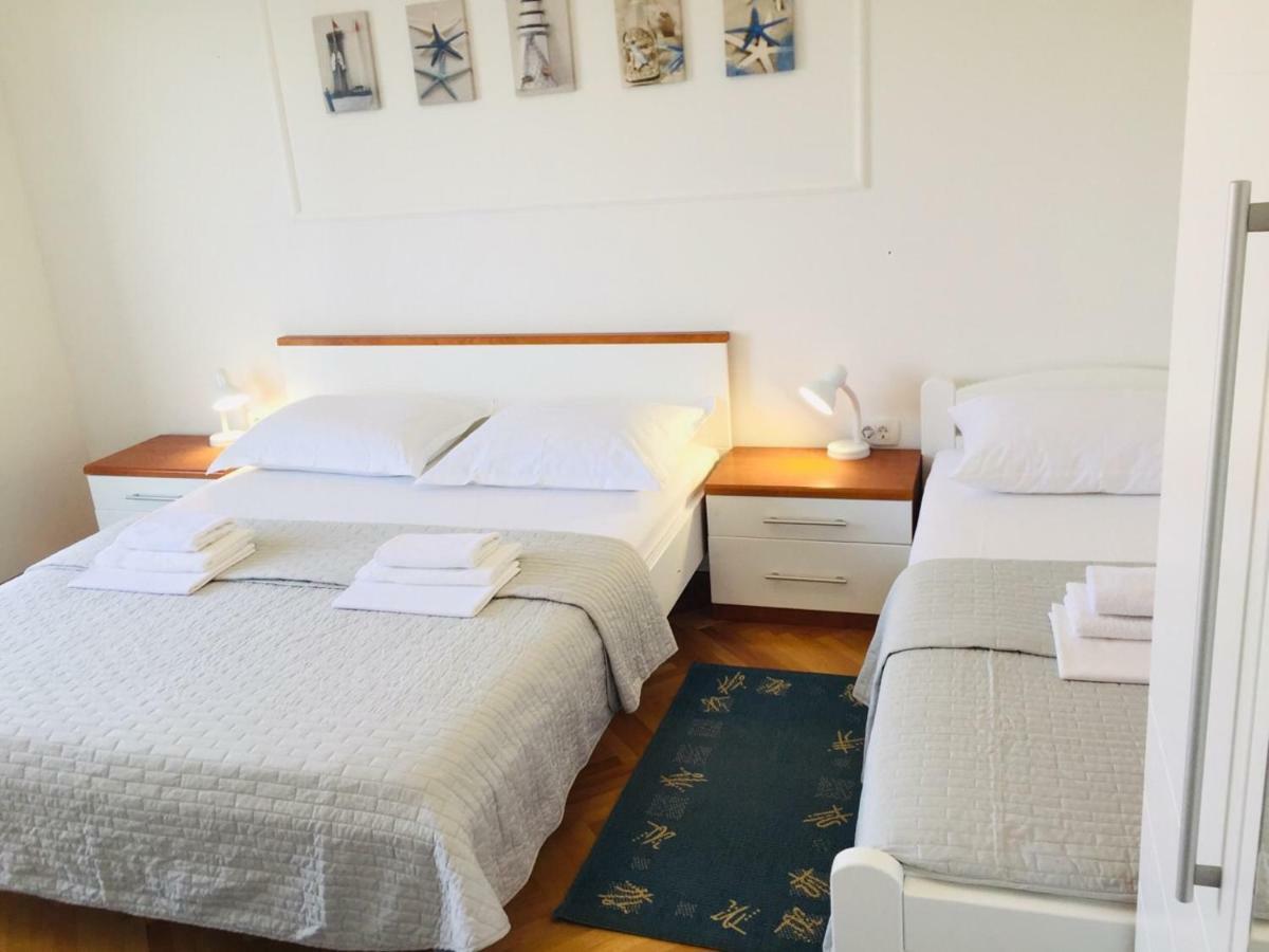 Apartments And Rooms Katarina Živogošće 外观 照片